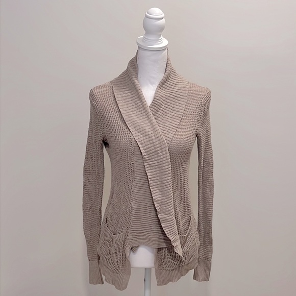Express Knit Cardigan with Pockets - Picture 1 of 2
